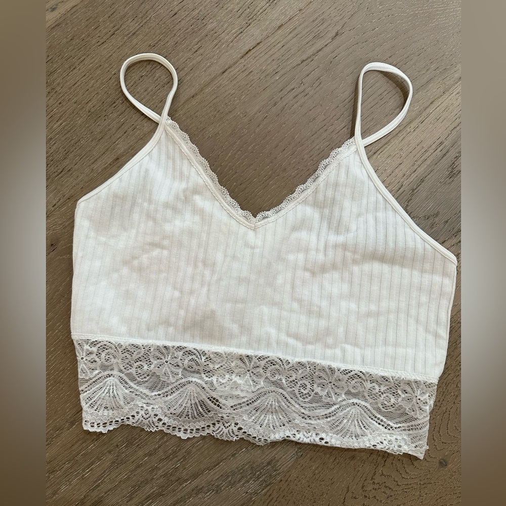 White lace tank top